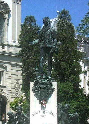 Festetics György szobra (Keszthely)